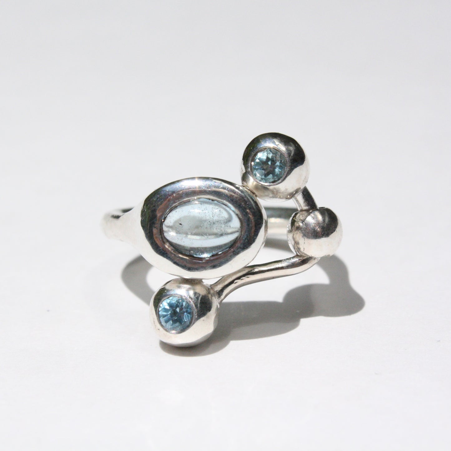 Ring 250526